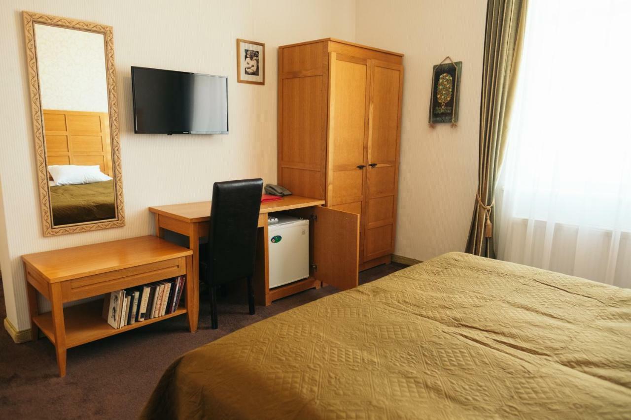 Hotel Vila Diemedis Palanga Ngoại thất bức ảnh