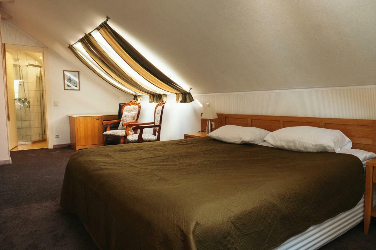 Hotel Vila Diemedis Palanga Ngoại thất bức ảnh