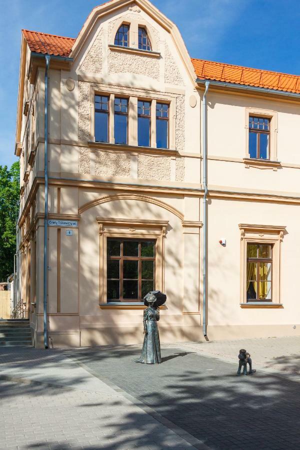 Hotel Vila Diemedis Palanga Ngoại thất bức ảnh